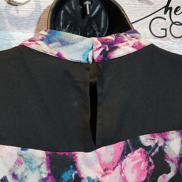 Worthington Sz M Purple Watercolor Floral Print Sleeveless Blouse Shell Career - Picture 7 of 9